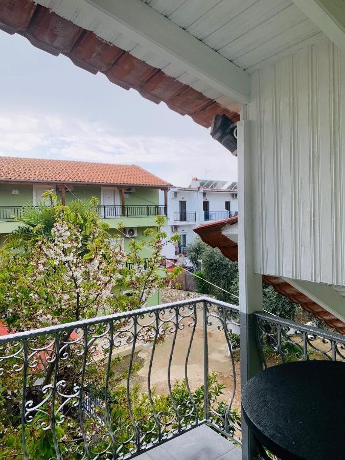 Nadia'S Beach House Pefkari Luaran gambar