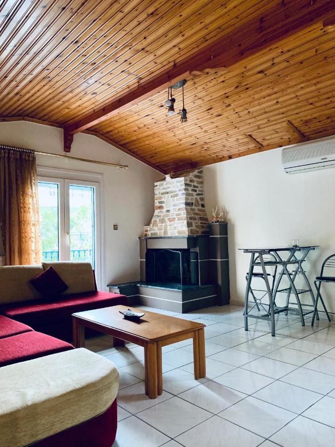 Nadia'S Beach House Pefkari Luaran gambar